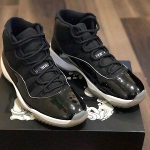 Jordan Retro 11 2016 Space Jam 100% authentic VNDS